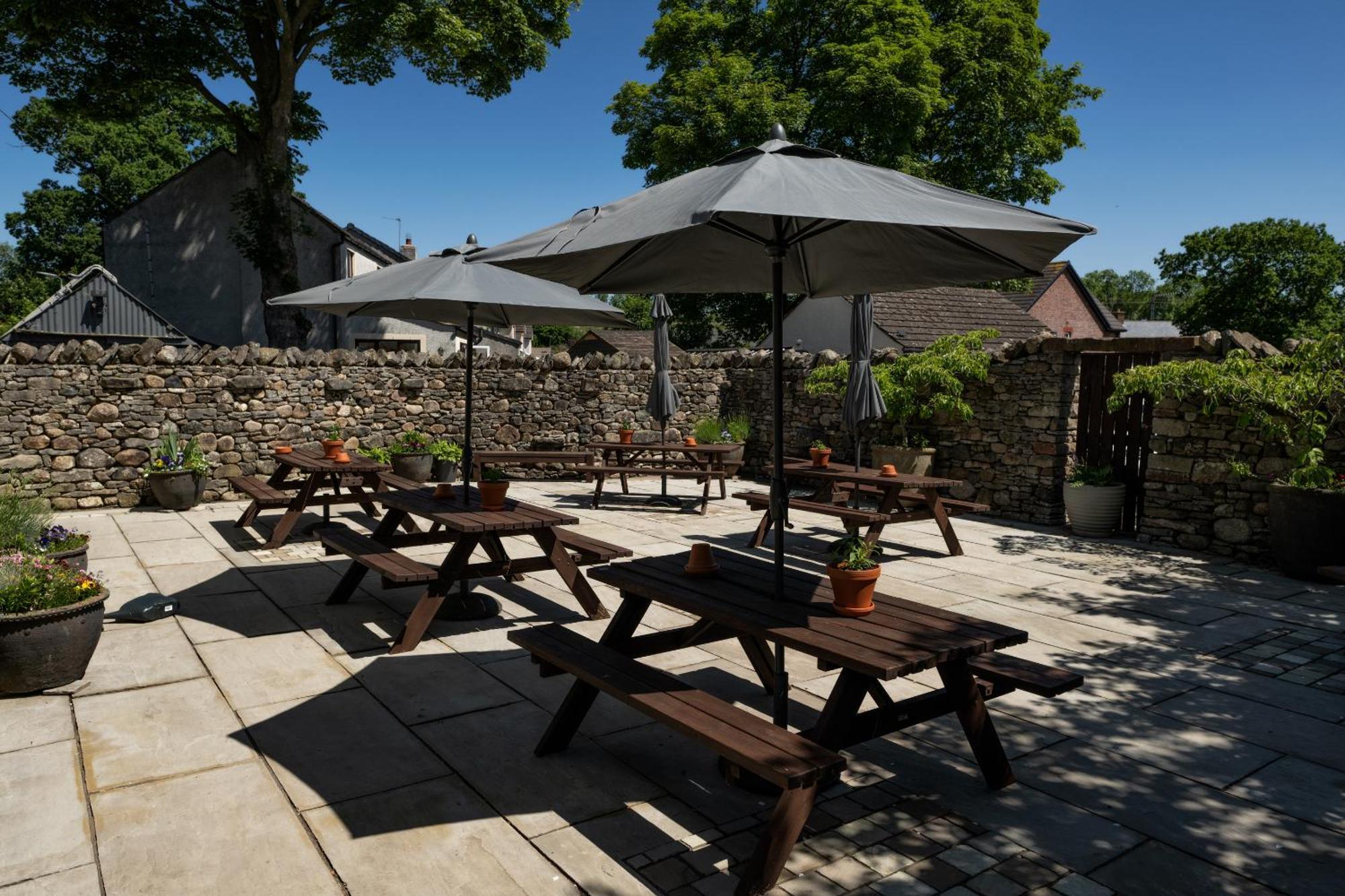 George And Dragon Clifton 호텔 펜리스 외부 사진