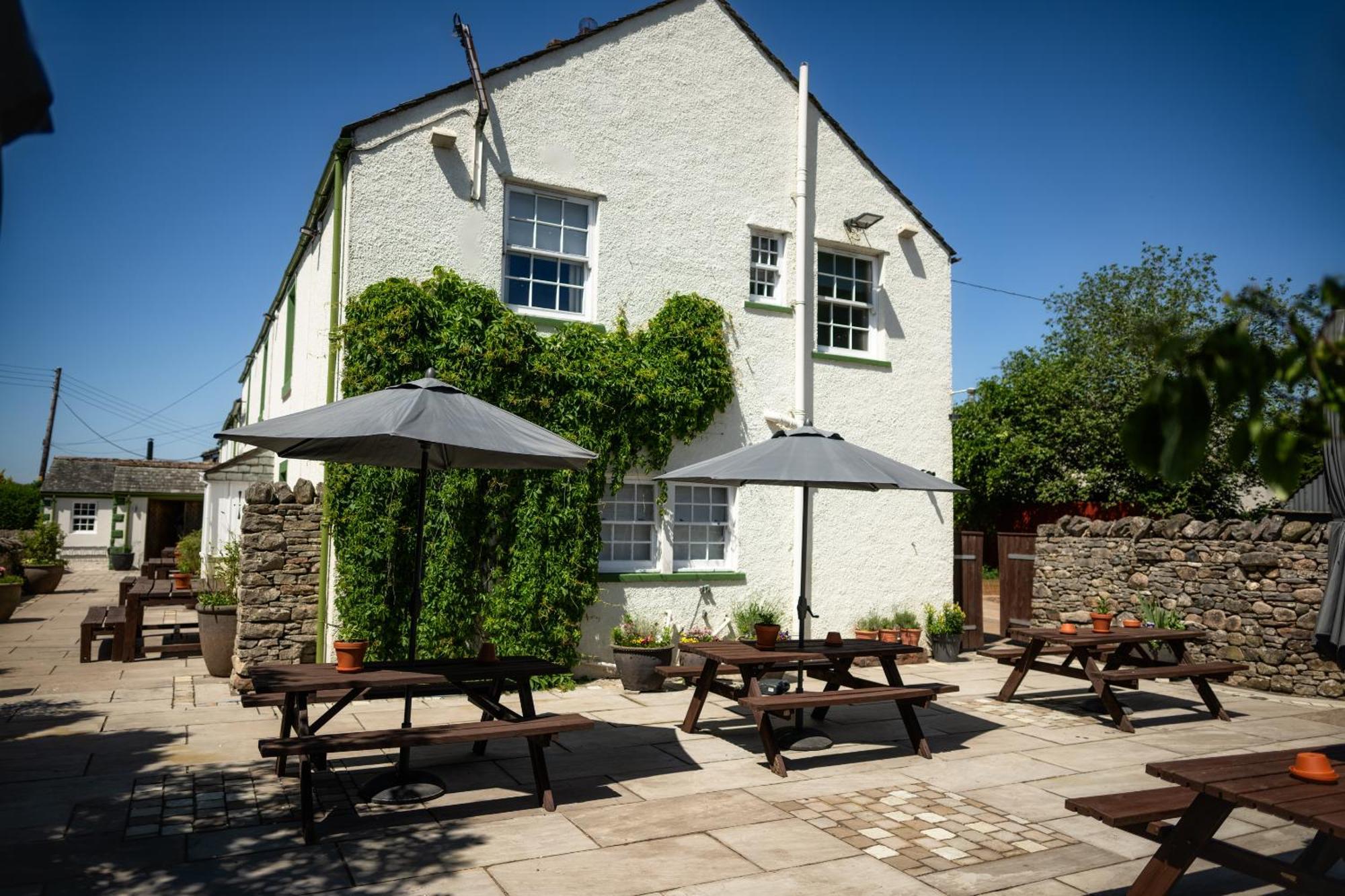 George And Dragon Clifton 호텔 펜리스 외부 사진