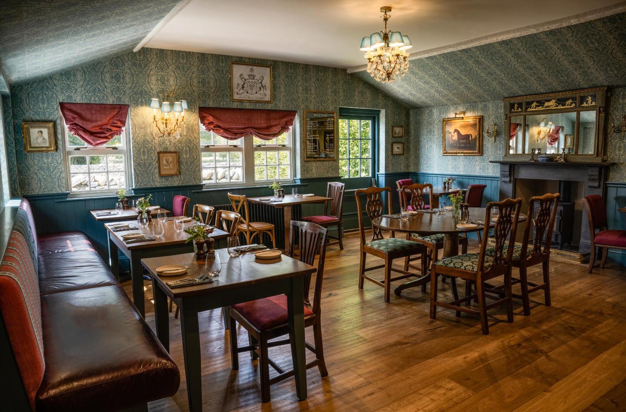 George And Dragon Clifton 호텔 펜리스 외부 사진